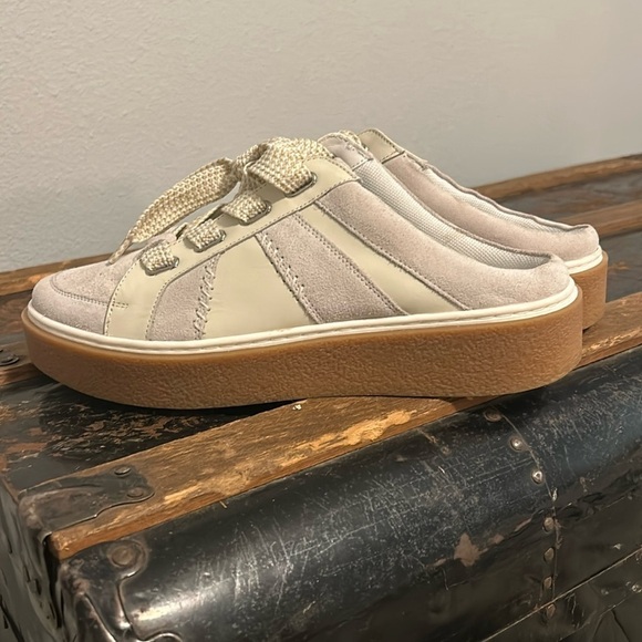 Free People Shoes - NWOT Free People Fremont Mule sneaker, off white (bone), size 41.